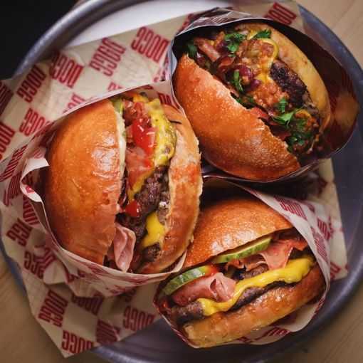 #Burgerfactsawards premia a Dogg como hamburguesería recomendada del 2017