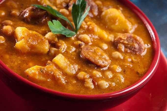 MALCRIADO: MENÚ PATRIO ESPECIAL